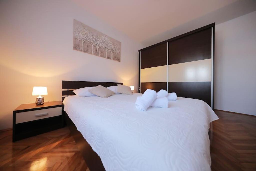 Luxury Apartment Petra With Private Pool Zadar Ngoại thất bức ảnh
