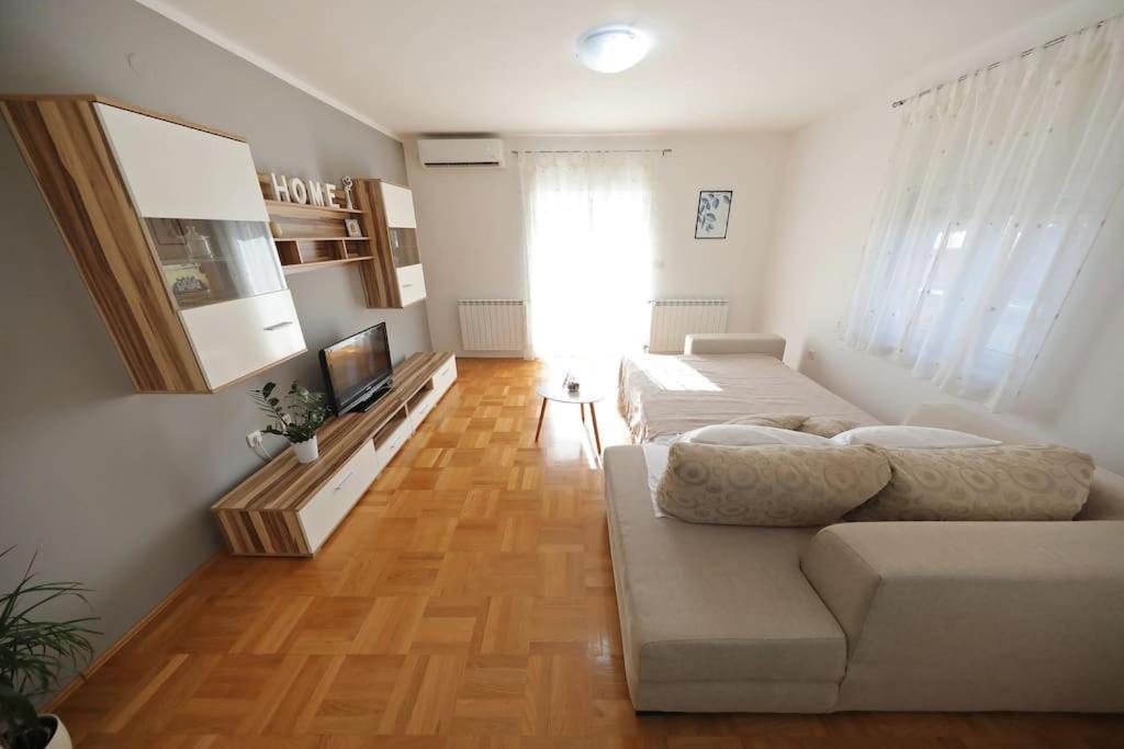 Luxury Apartment Petra With Private Pool Zadar Ngoại thất bức ảnh