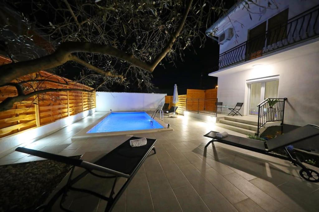 Luxury Apartment Petra With Private Pool Zadar Ngoại thất bức ảnh